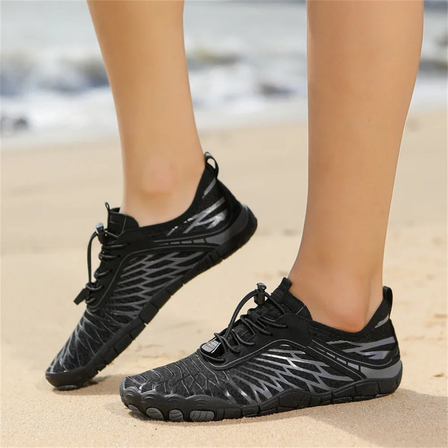 Unisex Aqua Shoes – Quick-Dry Non-Slip for Beach & Swim