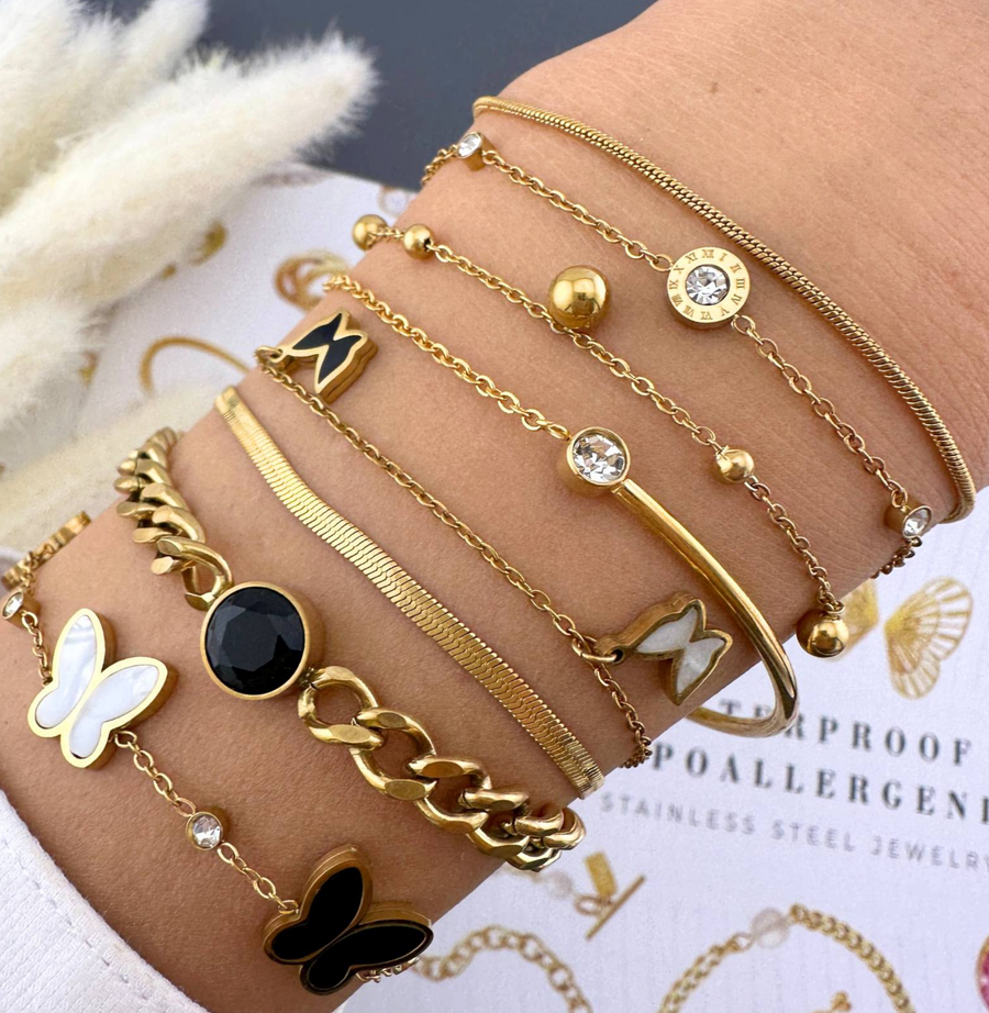 Butterfly Charm Bracelet – 18K Gold Plated Stainless Steel