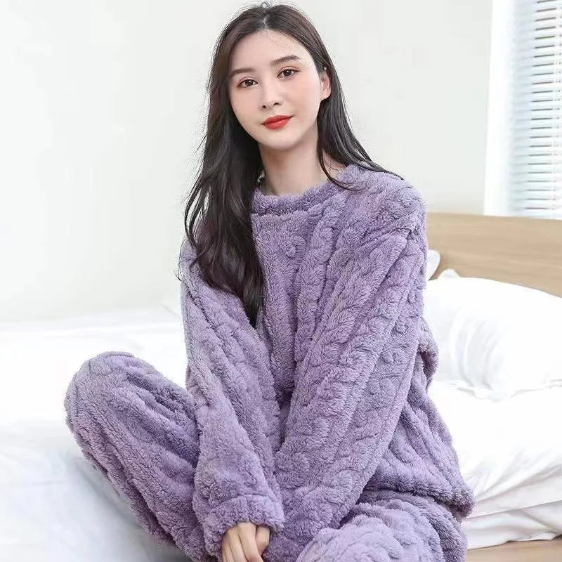 Cozy Core Flannel Sleep Set – Ultra-Soft Winter Loungewear