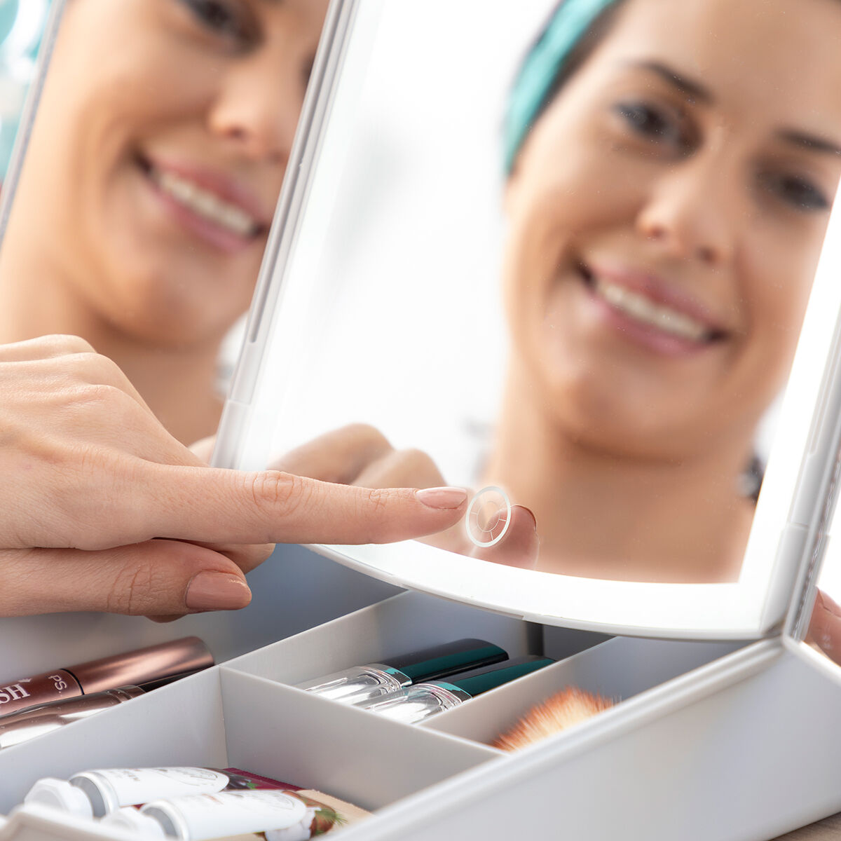 V13H87436FDB41A6603116D2501945EA6979R5276676P4