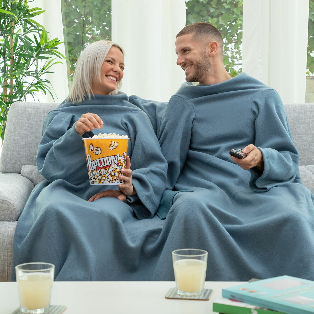 Cozy Double Couple  Pocket Comfort Blanket