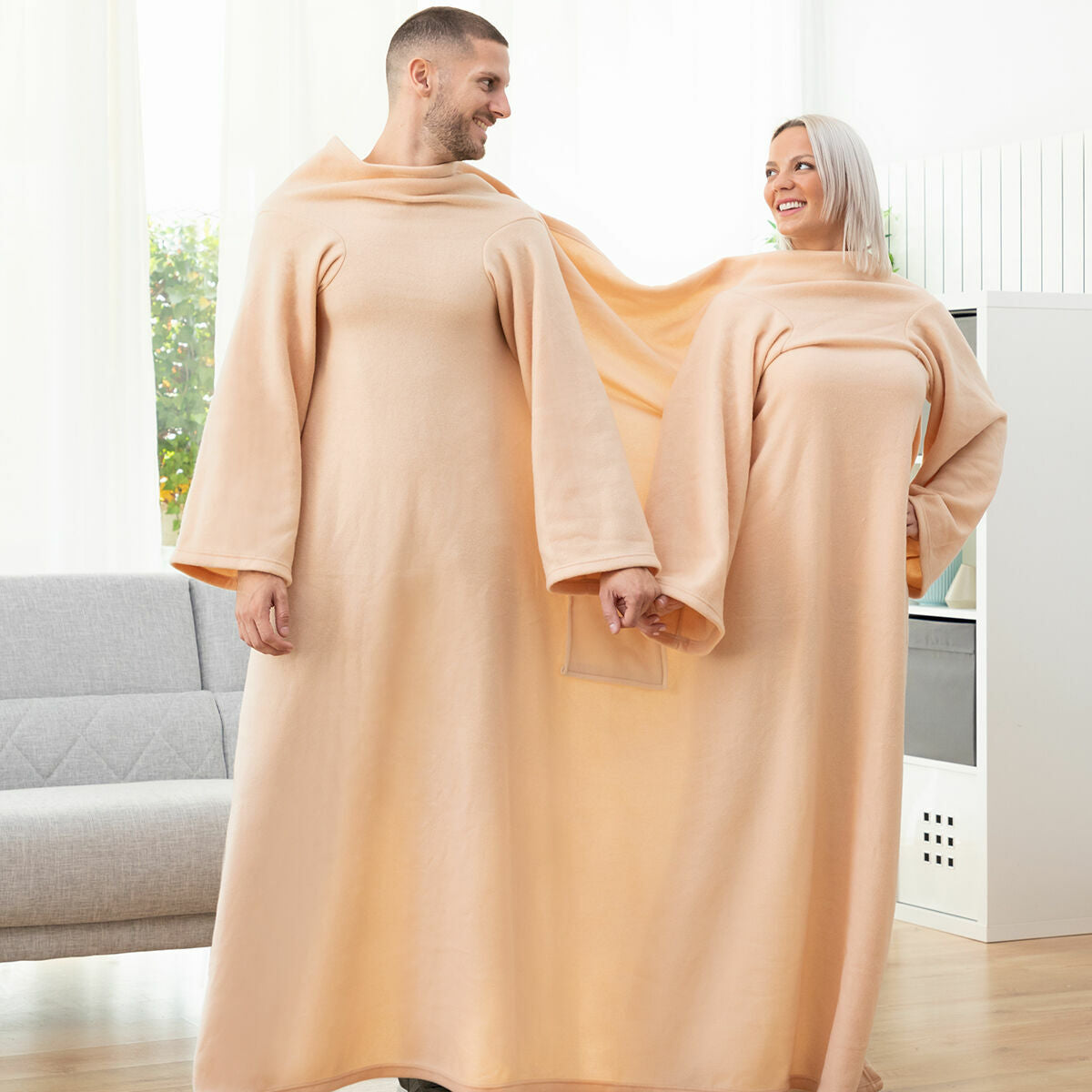 Cozy Double Couple  Pocket Comfort Blanket